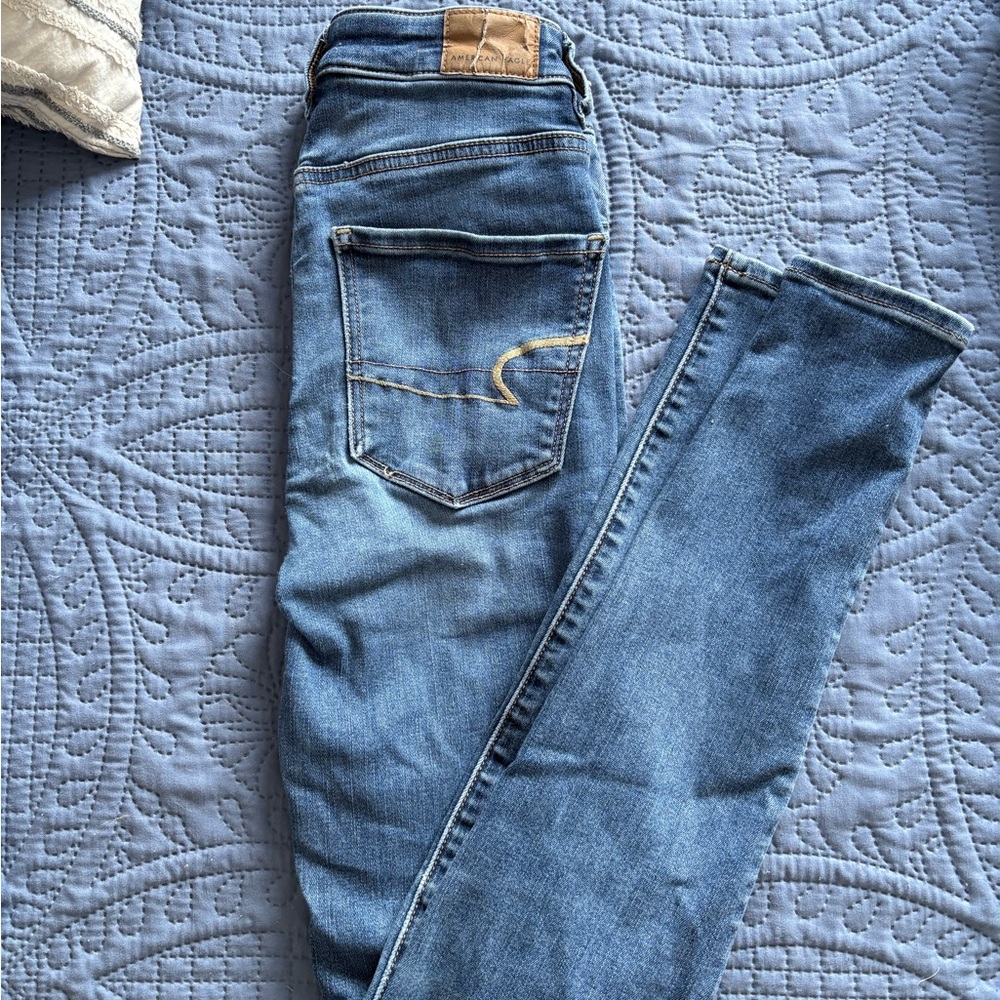 American Eagle Outfitters Light Blue Skinny Jeans